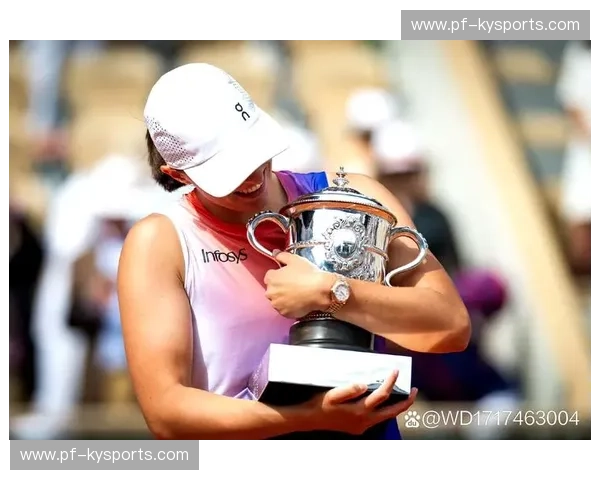 法网红黄牌:网坛新规则背后的“颜色惊喜” 法网红黄牌:网坛新规则背后的“颜色惊喜”