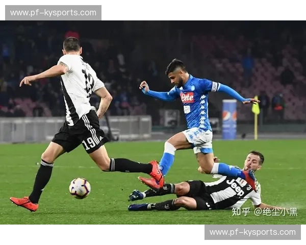 宿命的纠缠与权力的游戏：当尤文图斯的贵族血统碰撞那不勒斯的地中海烈焰